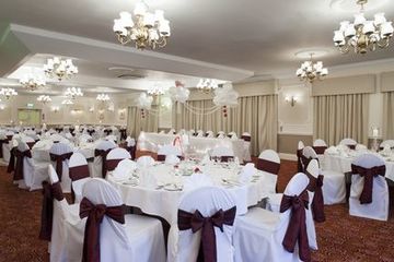 Holiday Inn Tong  Екстериор снимка